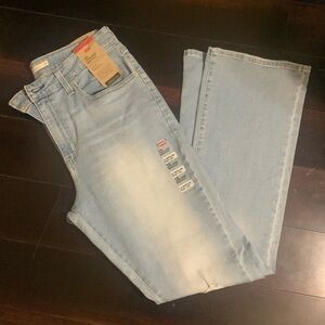 Levi’s high rise bootcut